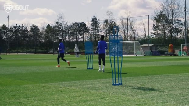 Arsenal players work hard in training before Slavia Prague clash